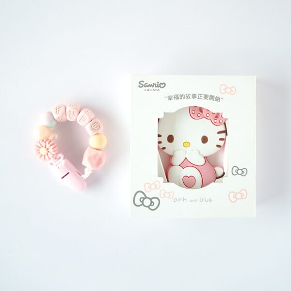 Hello Kitty 固齒器奶嘴鏈套組－9顆 fufu 雛菊 盒，客製名字示意