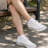 daily-comfort-low-cut-socks-05-scene 日常舒適踝襪|低筒貼合・同色5雙入