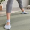 yoga-grip-socks-6-pack-05-scene 瑜珈防滑襪 6雙入|止滑隱形襪 皮拉提斯健身減震透氣 - pink and blue